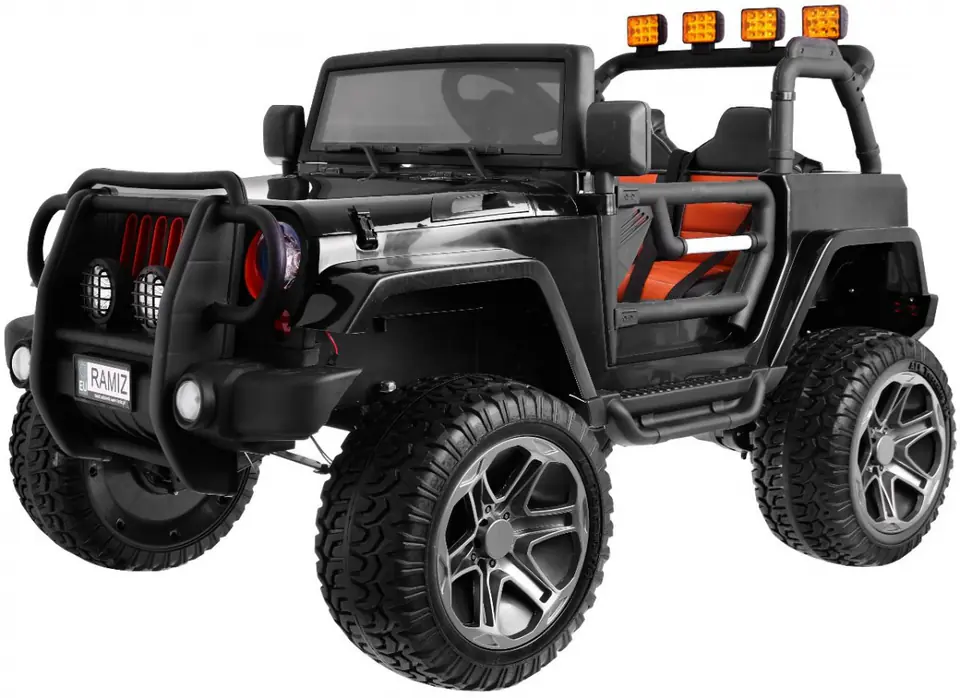 ⁨Auto terenowe typu jeep Monster 4x4 dla dzieci Czarny + Pilot + Regulacja siedzenia + Wolny Start + MP3 LED + Bagażnik + Plecak⁩ w sklepie Wasserman.eu