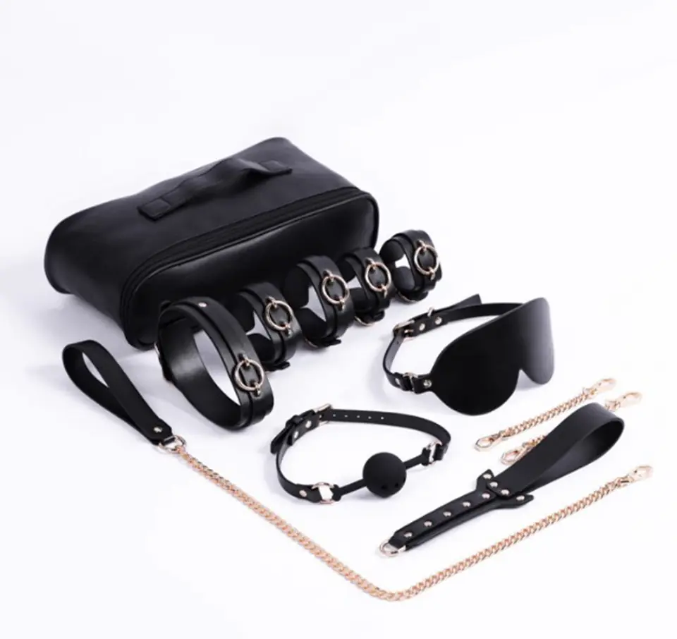 ⁨ZESTAW BDSM SUPREME SET 6 PIECES WITH STORAGE BAG⁩ w sklepie Wasserman.eu