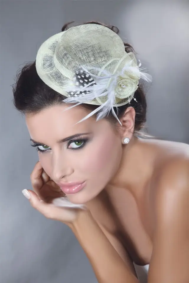 ⁨Mini Top Hats Creamy Kremowy LC 12035 Model 30 LivCo Corsetti Fashion Model 30⁩ w sklepie Wasserman.eu