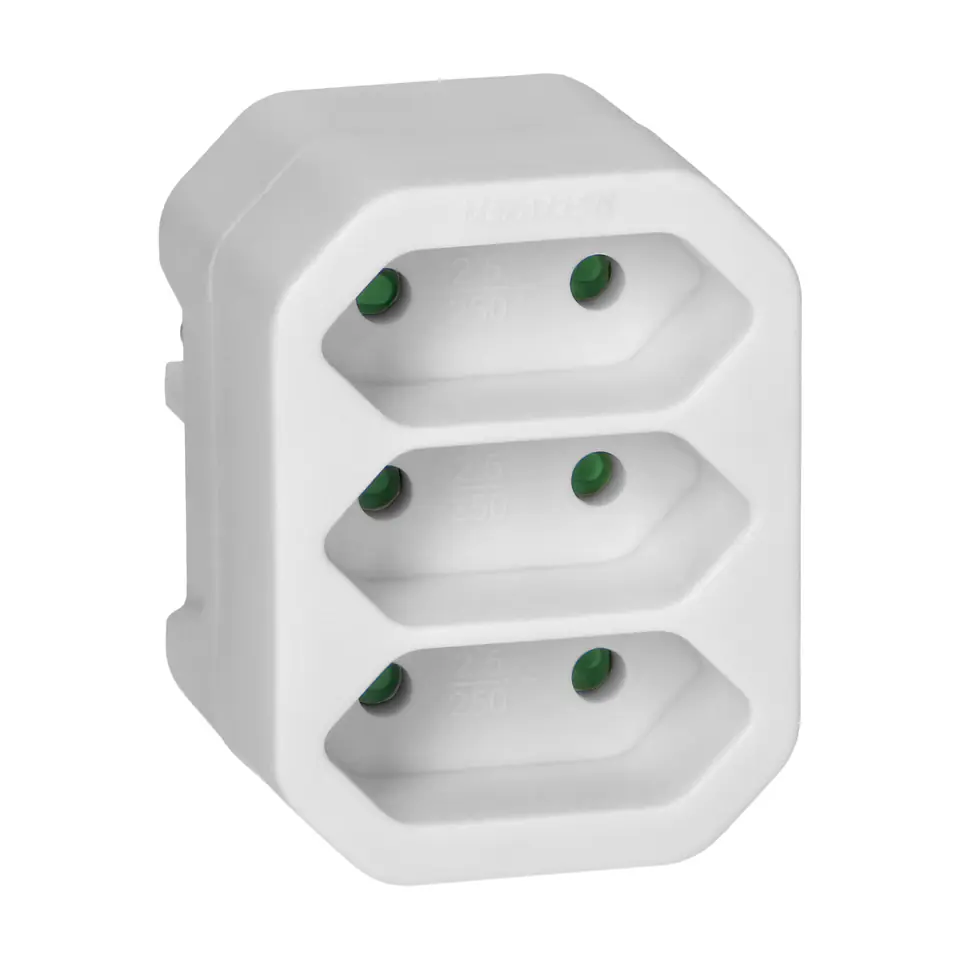 ⁨Rozgałęźnik 3x2P euro, biały⁩ w sklepie Wasserman.eu