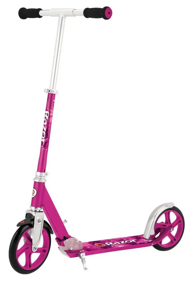 ⁨Scooter Razor A5 Lux⁩ at Wasserman.eu