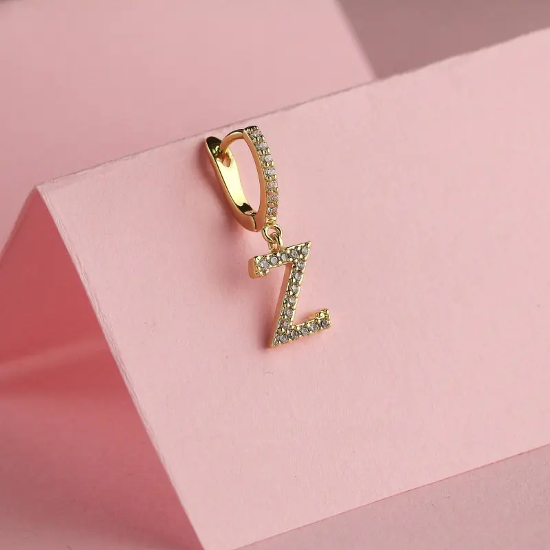 ⁨Gold-plated earrings letter Z KST1683Z⁩ at Wasserman.eu