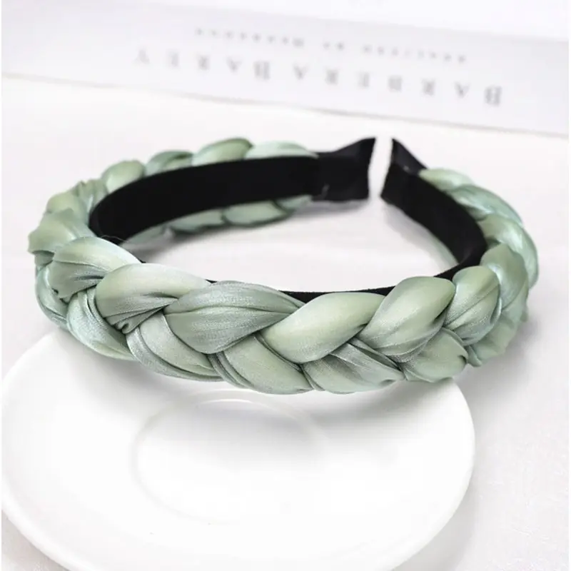 ⁨Braided band made of O393WZ2 material⁩ at Wasserman.eu