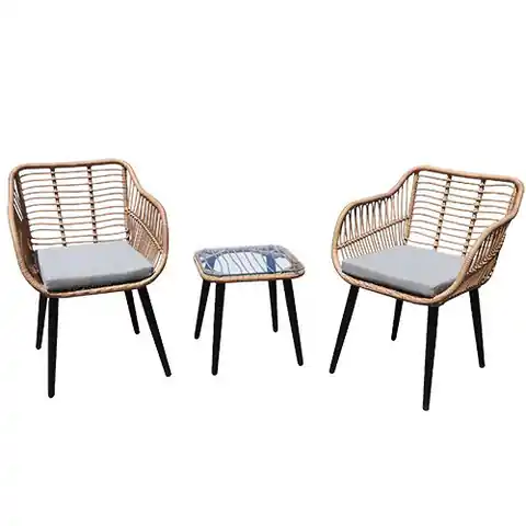 ⁨Komplet mebli ogrodowych z rattanu krzesła i stolik ze szklanym blatem⁩ w sklepie Wasserman.eu