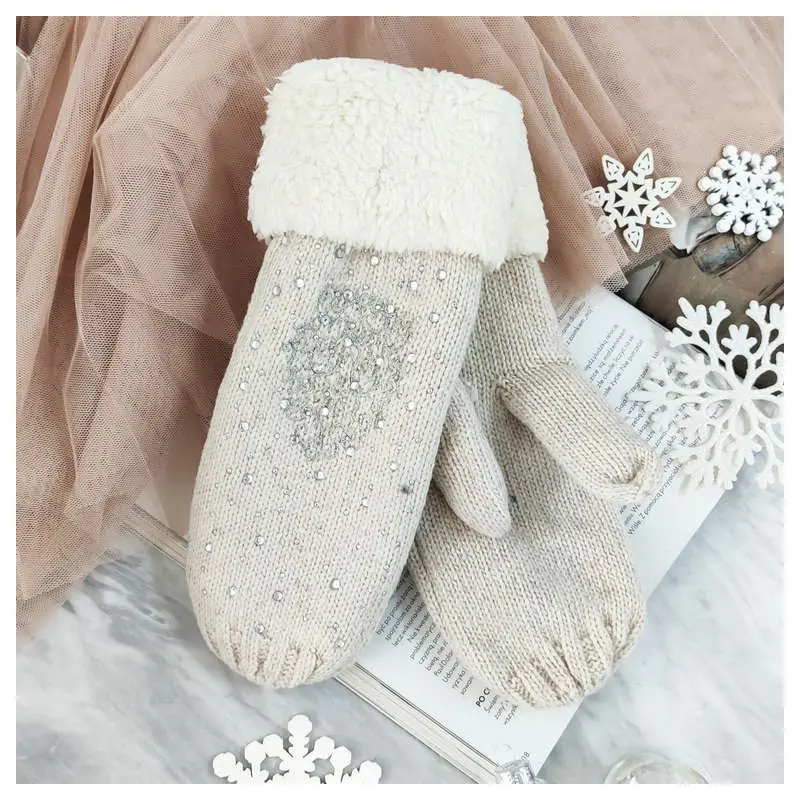 ⁨FROZEN BEIGE GLOVES REK45BE⁩ at Wasserman.eu