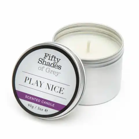⁨Świeca do masażu - Fifty Shades of Grey Play Nice Vanilla Candle 90g⁩ w sklepie Wasserman.eu