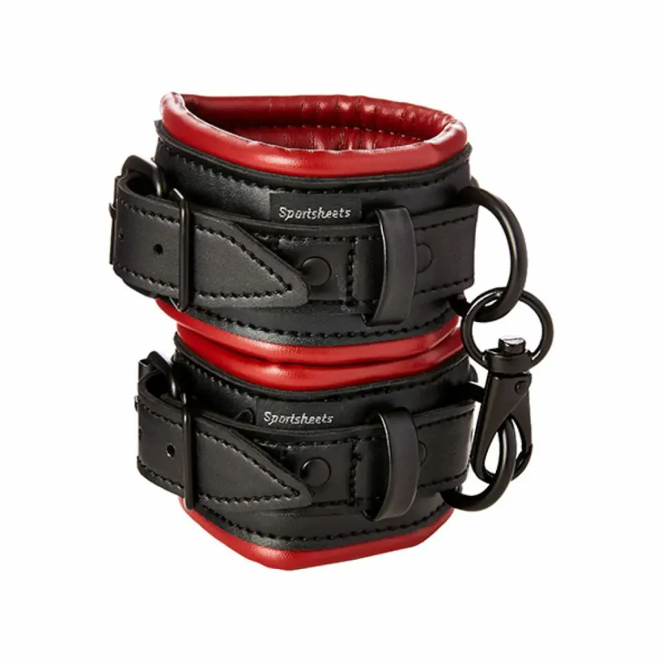 ⁨Sportsheets Saffron Cuffs kajdanki szerokie czarno-czerwone PU⁩ w sklepie Wasserman.eu