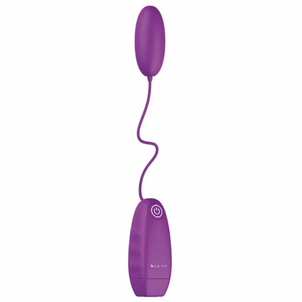 ⁨Wibrujące jajeczko - B Swish bnaughty Classic Purple⁩ w sklepie Wasserman.eu