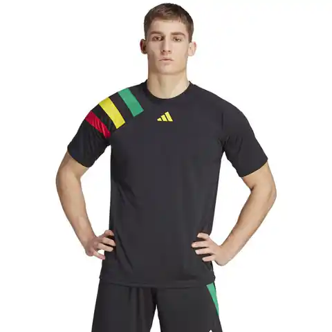 ⁨Koszulka adidas Fortore 23 JSY M (kolor Czarny, rozmiar XL)⁩ w sklepie Wasserman.eu
