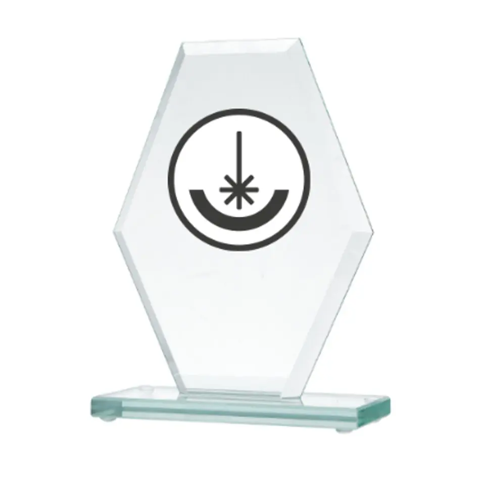 ⁨Trofeum szklane grawerowane⁩ w sklepie Wasserman.eu