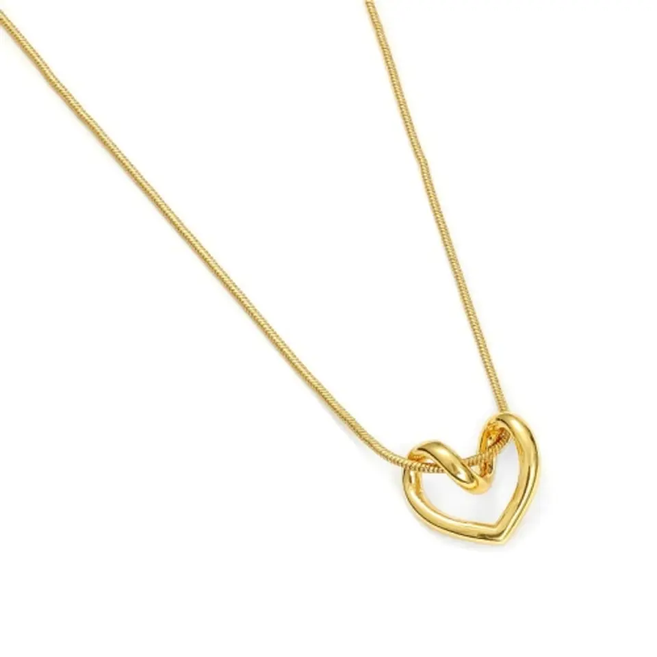 ⁨Wrapped Heart Necklace (C8674AU)⁩ at Wasserman.eu