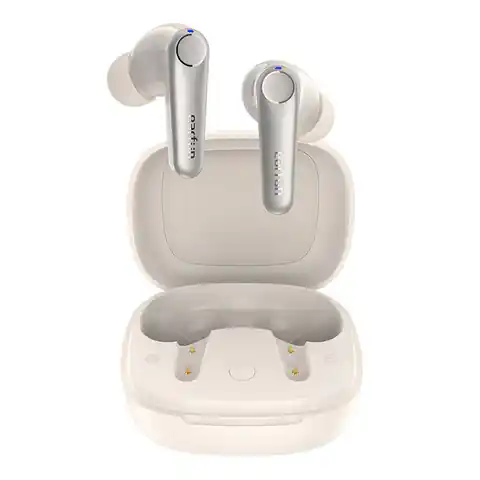 ⁨Słuchawki TWS EarFun Air Pro 3, ANC (białe)⁩ w sklepie Wasserman.eu