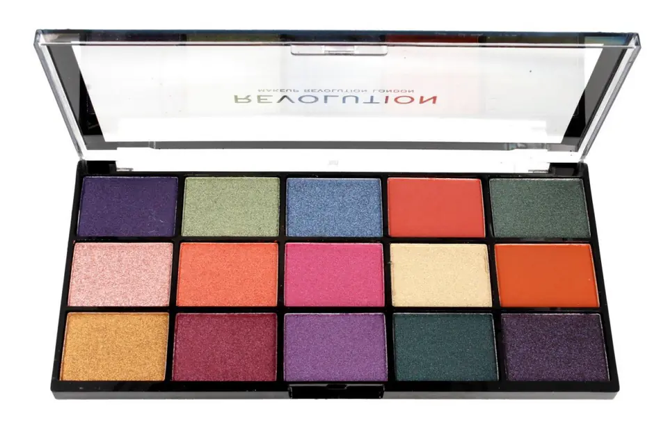 ⁨Makeup Revolution Eyeshadow Palette Reloaded Passion for Colour (15) 1pcs⁩ at Wasserman.eu