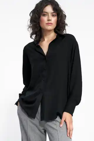 ⁨Czarna wiskozowa koszula - K73 (kolor czarny, rozmiar 38)⁩ w sklepie Wasserman.eu