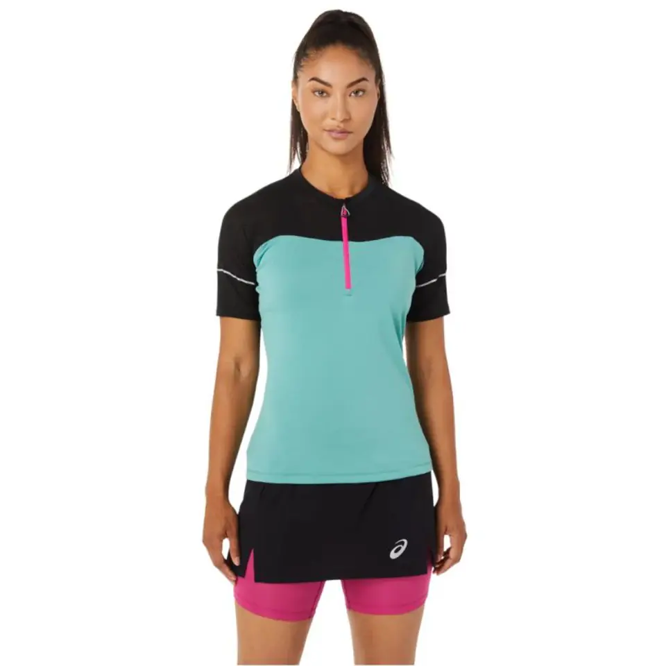 ⁨Koszulka Asics Fujitrail Top Tee W 2012B927 (kolor Czarny. Niebieski, rozmiar M)⁩ w sklepie Wasserman.eu