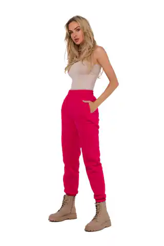 ⁨M760 Spodnie dresowe z przeszyciami na nogawkach - malinowe (kolor róż, rozmiar S)⁩ w sklepie Wasserman.eu