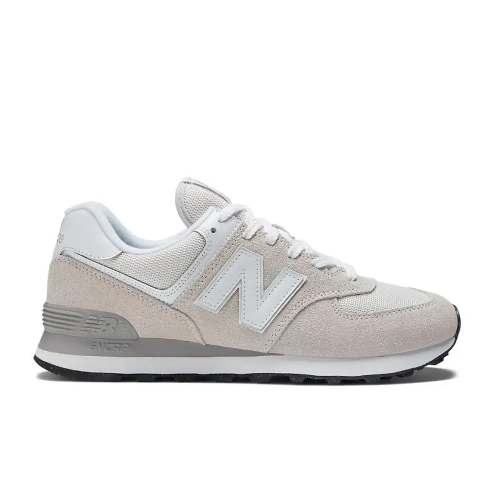 ⁨Buty New Balance M ML574 (kolor Beżowy/Kremowy, rozmiar 40)⁩ w sklepie Wasserman.eu