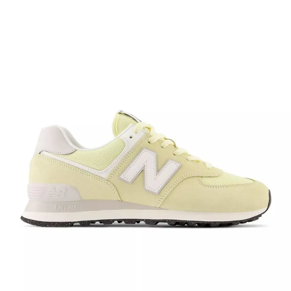 ⁨Buty New Balance U U574 (kolor Beżowy/Kremowy, rozmiar 44)⁩ w sklepie Wasserman.eu