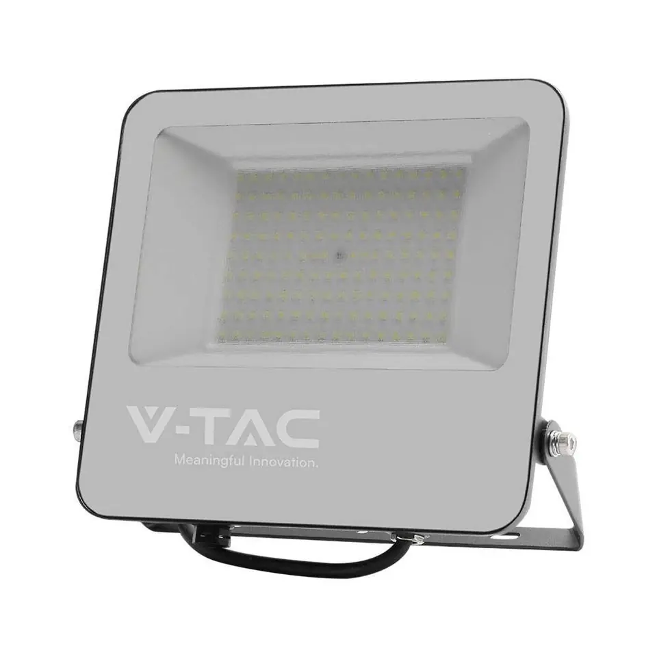 ⁨Projektor LED V-TAC 100W 185Lm/W Czarny VT-44105 6500K 18500lm⁩ w sklepie Wasserman.eu