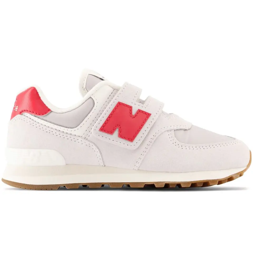 ⁨Buty New Balance Jr PV574 (kolor Beżowy/Kremowy, rozmiar 35)⁩ w sklepie Wasserman.eu