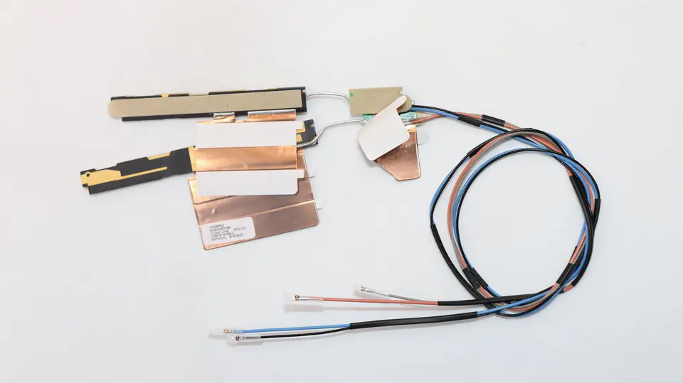 ⁨Lenovo Antenna WW WL Kit TH-2⁩ w sklepie Wasserman.eu