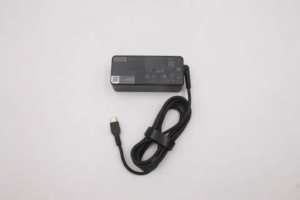 ⁨Lenovo 45W power adapter for Lenovo⁩ w sklepie Wasserman.eu