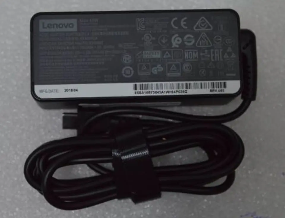 ⁨Lenovo AC Adapter (45W 20/15/9/5V 3P)⁩ w sklepie Wasserman.eu