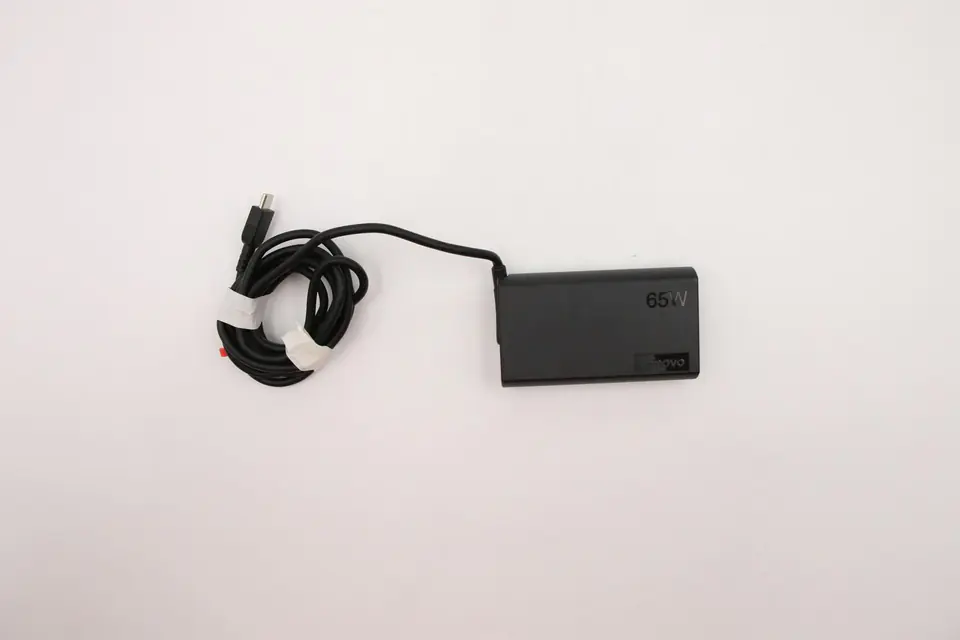 ⁨Lenovo 65W USB-C AC power adapter⁩ w sklepie Wasserman.eu