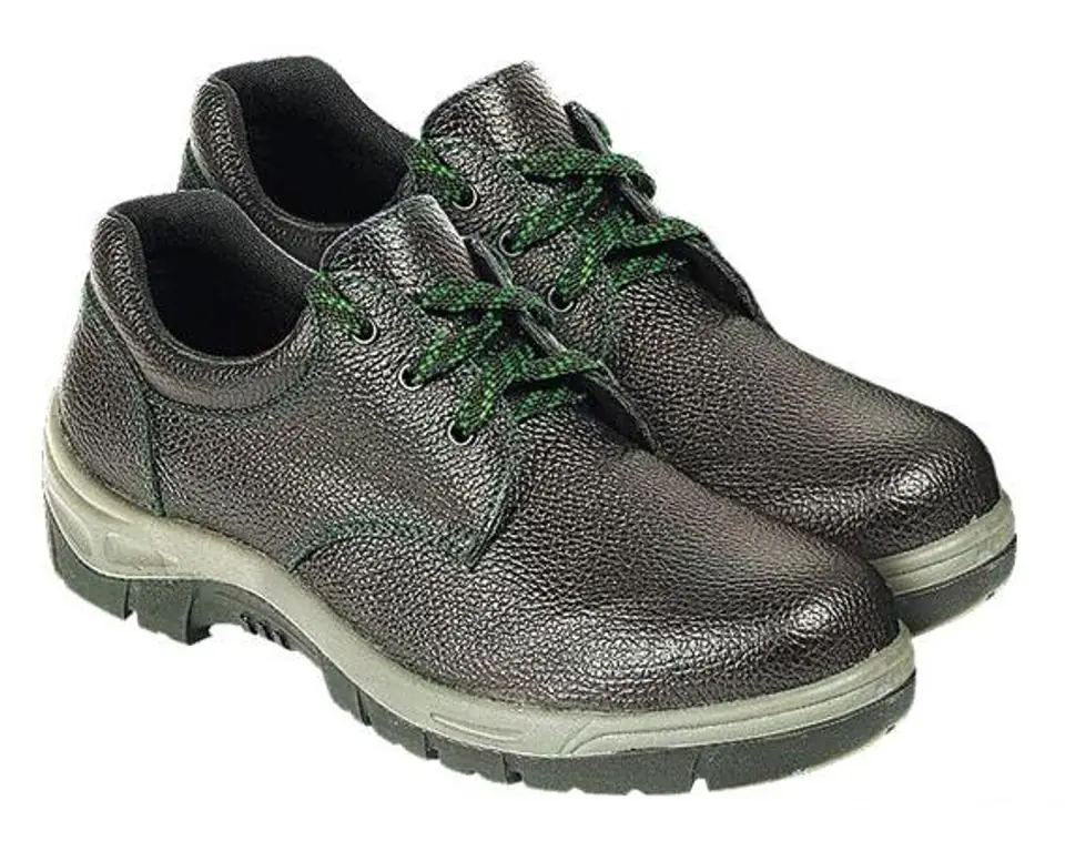 BRSEMIREIS PROTECTIVE SHOES SIZE 40 at Wasserman.eu