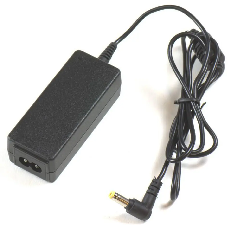 ⁨CoreParts Power Adapter 40W 20V 2A⁩ w sklepie Wasserman.eu