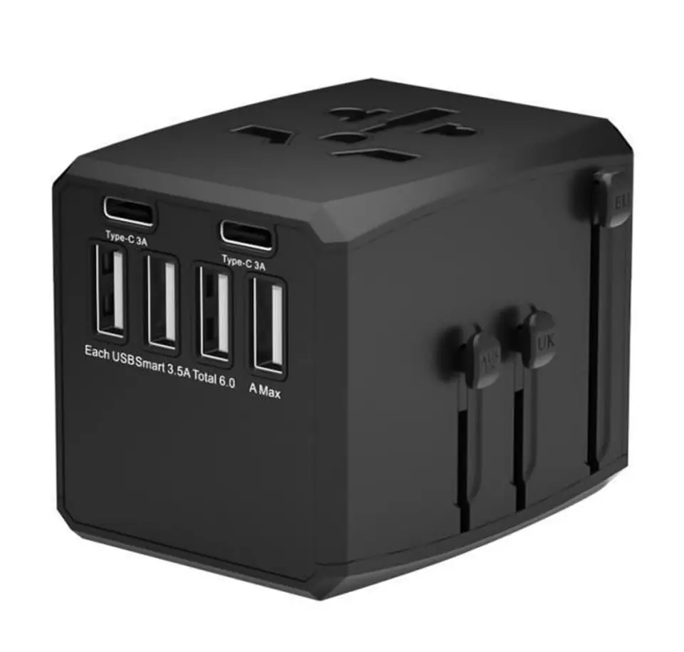 ⁨MicroConnect World Travel Adapter, 4 USB A⁩ w sklepie Wasserman.eu