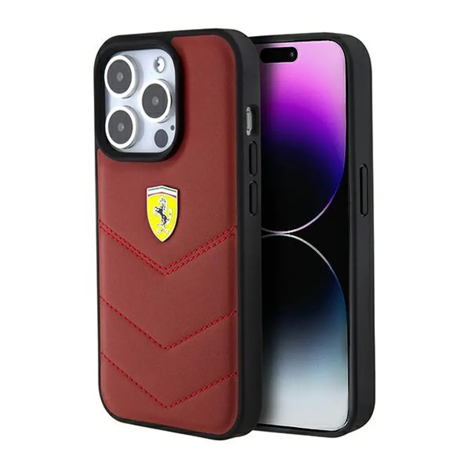 ⁨Ferrari FEHCP15LRDUR iPhone 15 Pro 6.1" czerwony/red hardcase Leather Stitched Lines⁩ w sklepie Wasserman.eu