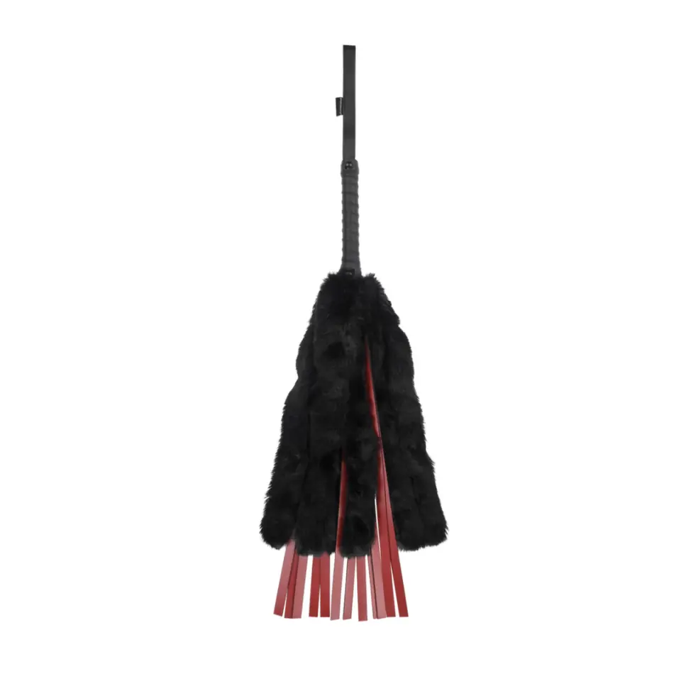 ⁨Sportsheets Saffron Faux Fur Flogger - model z futerkiem i paskami ze skory ekologicznej⁩ w sklepie Wasserman.eu