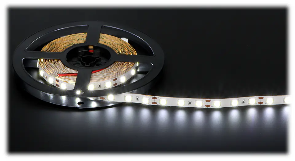 ⁨TAŚMA LED LED60A-12V/14.4W-CW/50M 50 m - 6000 K⁩ w sklepie Wasserman.eu