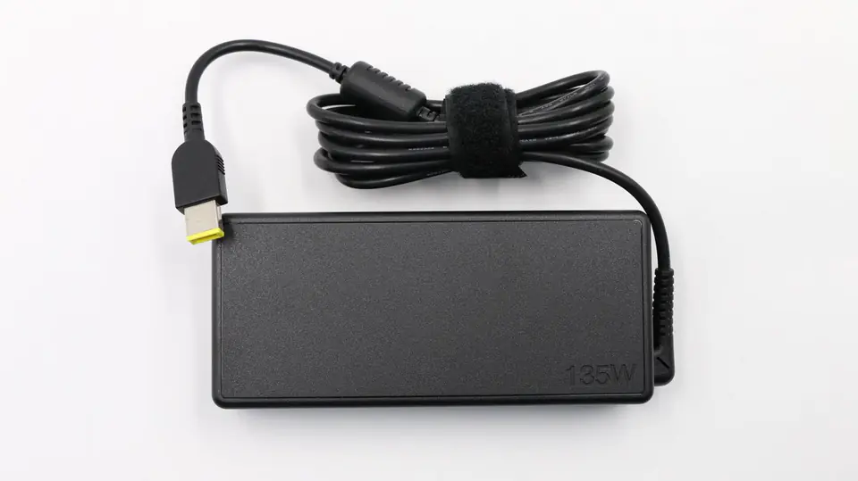 ⁨Lenovo 135W AC adapter for ThinkPad⁩ w sklepie Wasserman.eu