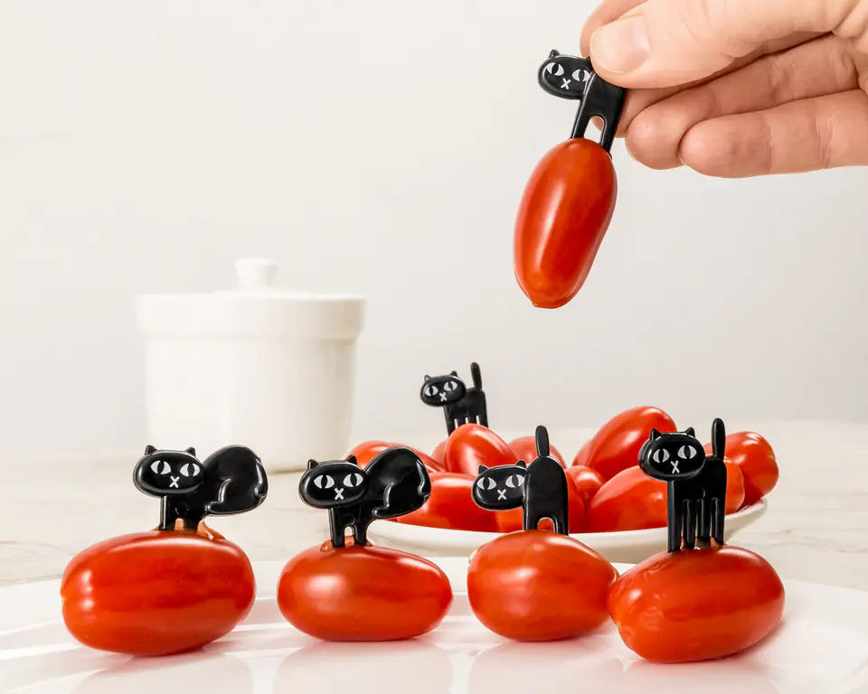 ⁨Forks for snacks - Females⁩ at Wasserman.eu