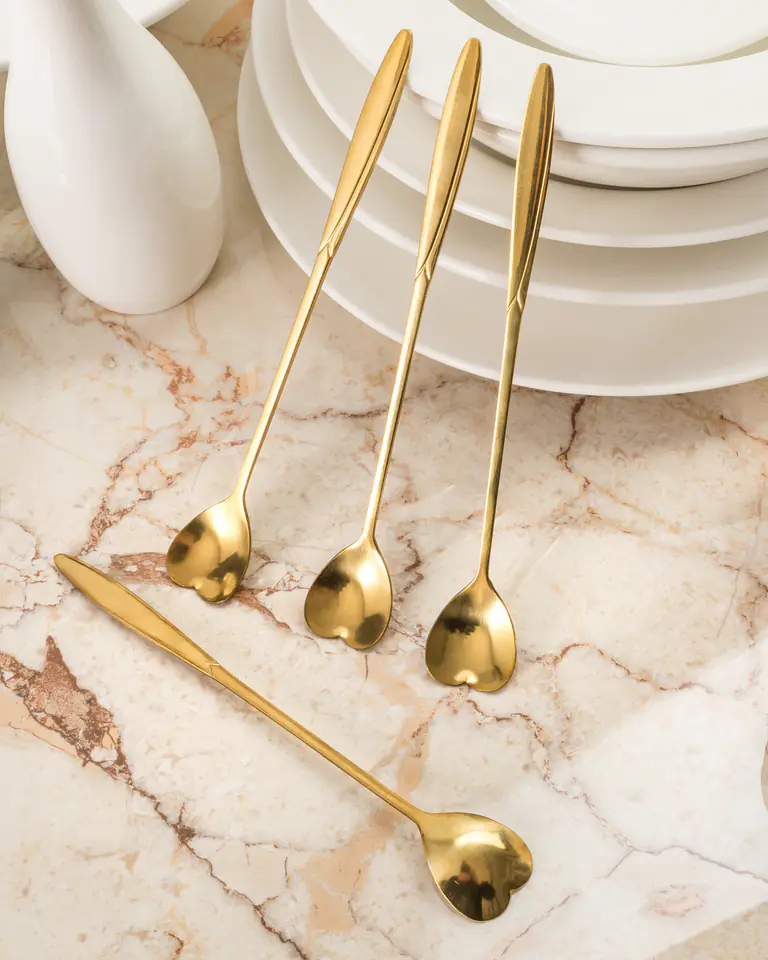 ⁨Spoons - golden hearts with a long handle⁩ at Wasserman.eu