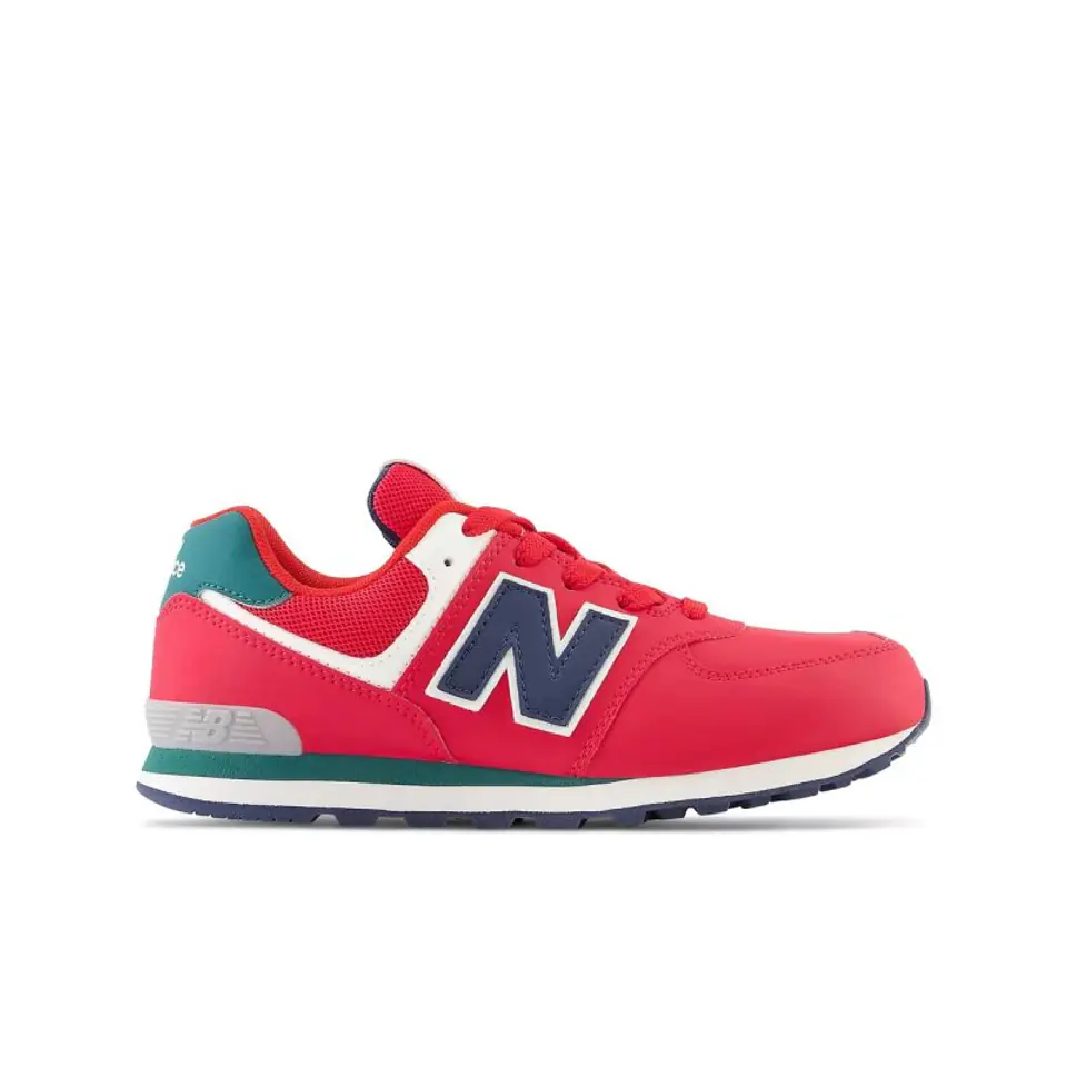 ⁨Buty New Balance Jr GC574 (kolor Czerwony, rozmiar 35.5)⁩ w sklepie Wasserman.eu