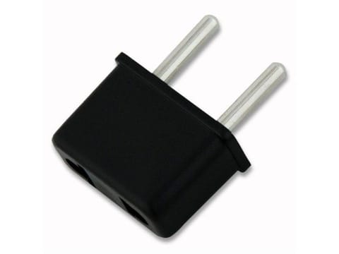 ⁨Adapter Adapter US-EU Plug⁩ at Wasserman.eu