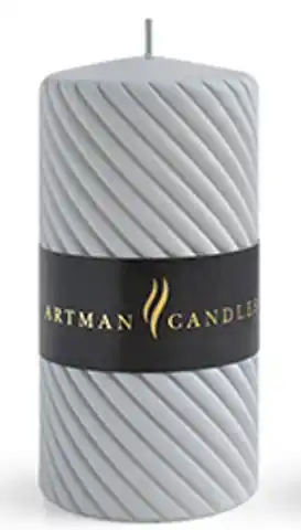⁨Świeca CAROLINE MAT walec średni 7x14cm parafinowa szara⁩ w sklepie Wasserman.eu