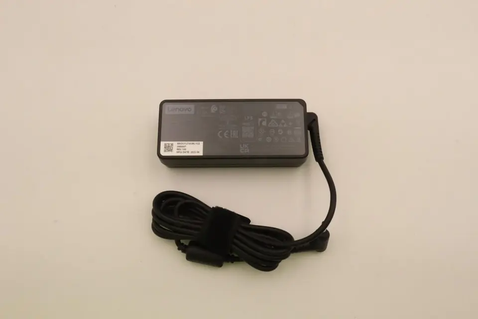 ⁨Lenovo 65W AC adapter for Lenovo⁩ w sklepie Wasserman.eu