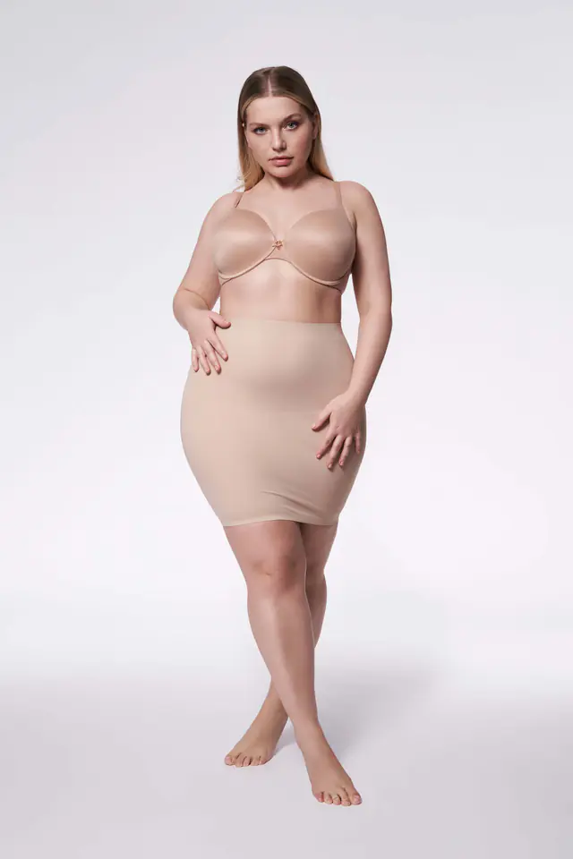 ⁨Slimming half-slip 220 Natural (size L)⁩ at Wasserman.eu