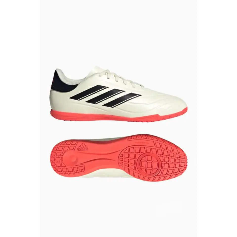 ⁨Buty adidas Copa Pure.2 Club IN (kolor Biały. Czarny. Czerwony, rozmiar 44 2/3)⁩ w sklepie Wasserman.eu