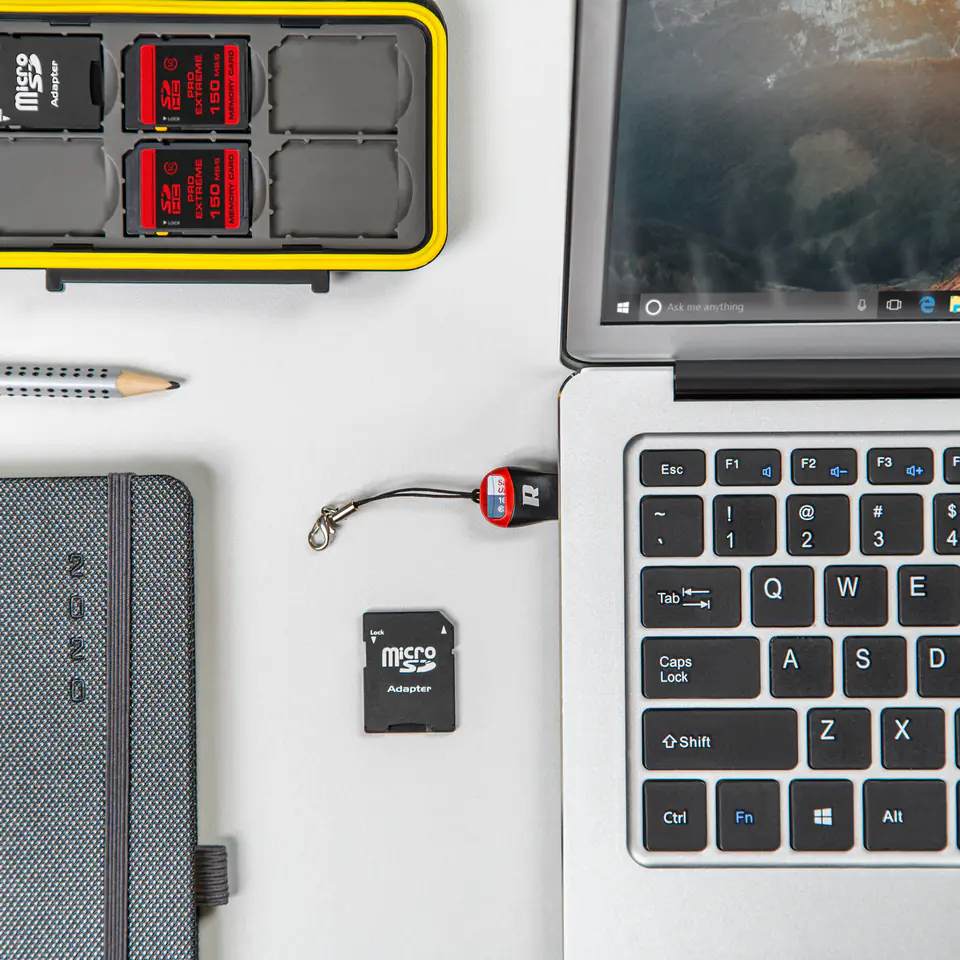 ⁨microSD card reader r53 REBEL mini⁩ at Wasserman.eu