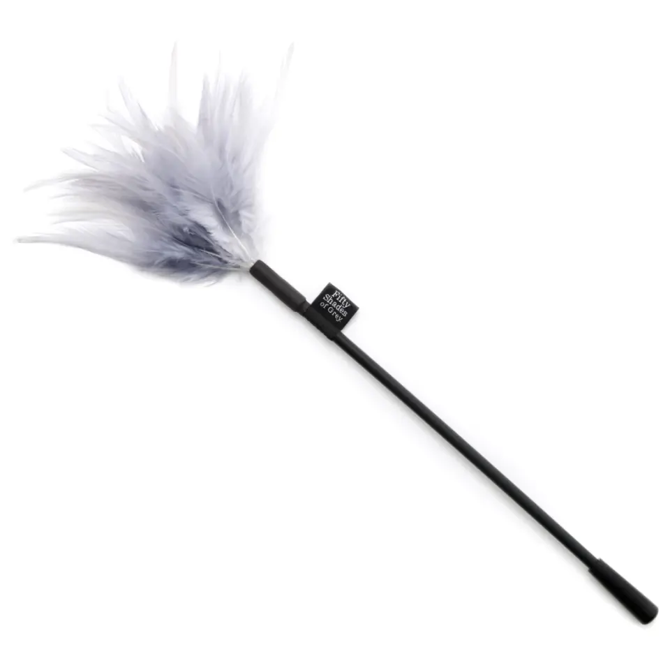⁨Fifty Shades of Grey Tease - piorko do masażu 36,8 cm czarne⁩ w sklepie Wasserman.eu