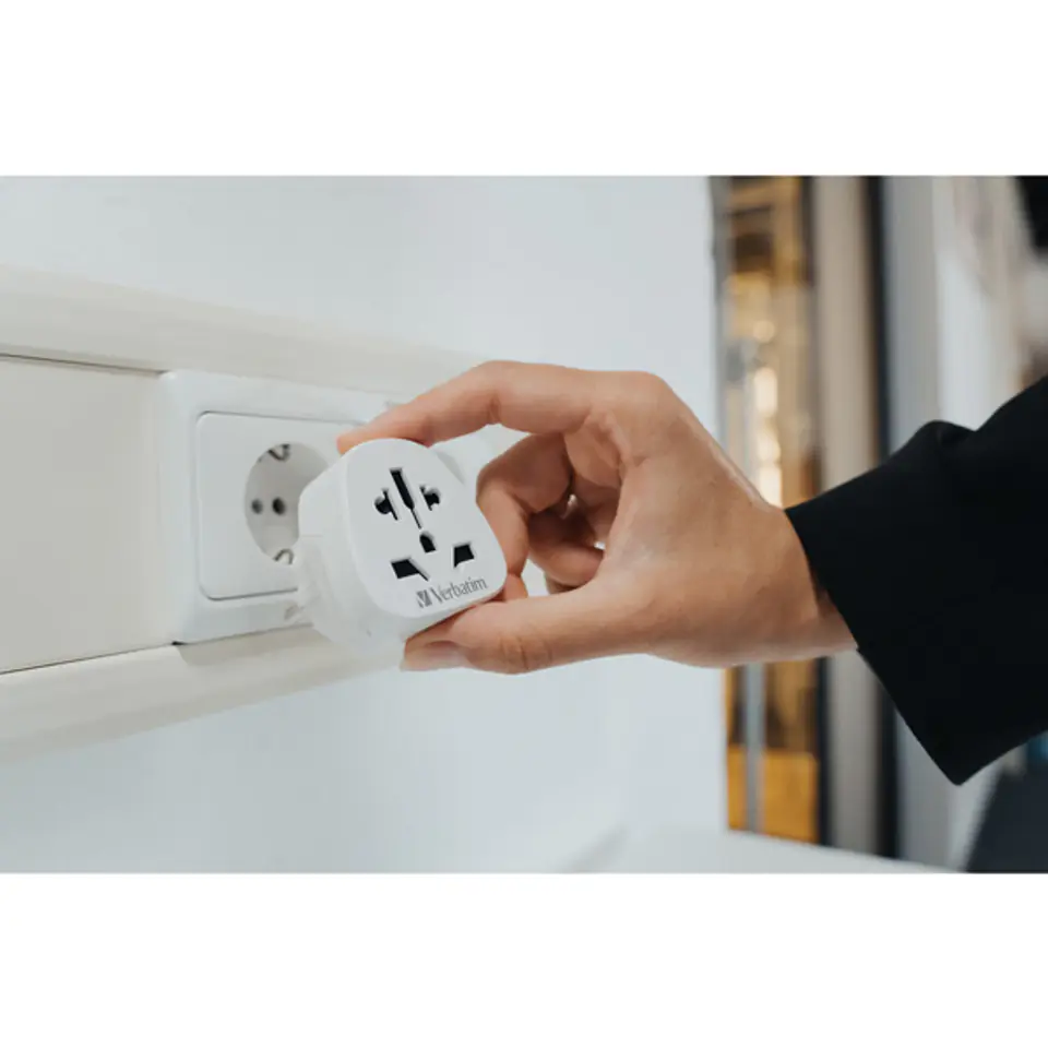 Adapter podróżny World-to-Europe WTEU-02 Verbatim, biały w sklepie Wasserman.eu