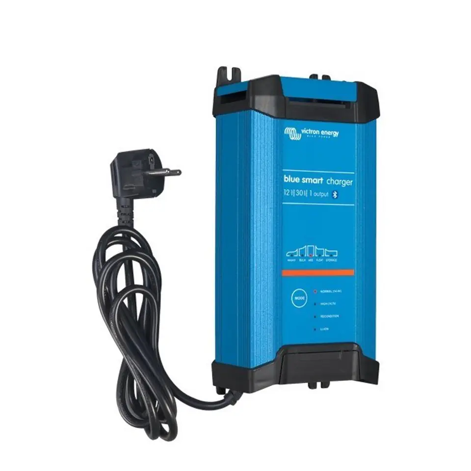 ⁨Ładowrka Victron Energy Blue Smart IP22 Charger 12/30(1) 230V⁩ w sklepie Wasserman.eu