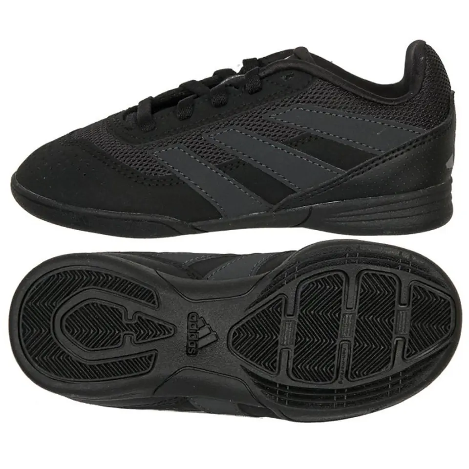 ⁨Buty piłkarskie adidas Predator Club IN Jr (kolor Czarny, rozmiar 35 1/2)⁩ w sklepie Wasserman.eu