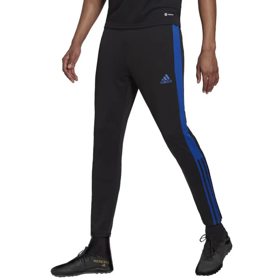 ⁨Spodnie adidas Tiro Essential M (kolor Czarny, rozmiar XL)⁩ w sklepie Wasserman.eu