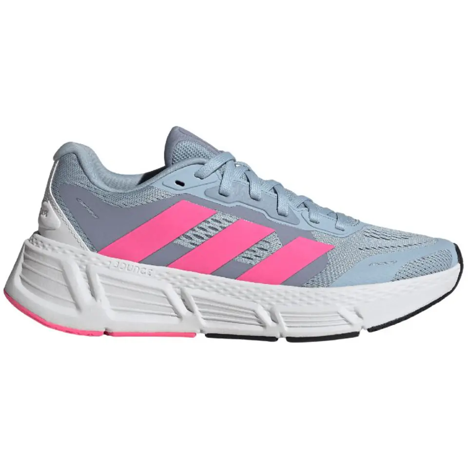 ⁨Buty do biegania adidas Questar W (kolor Niebieski, rozmiar 38 2/3)⁩ w sklepie Wasserman.eu